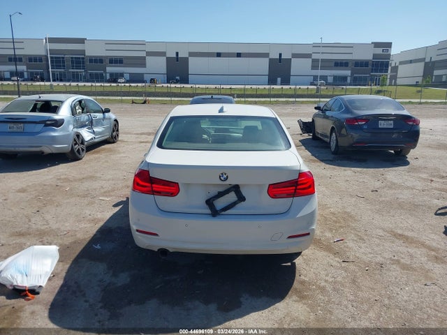 Aukcja sprzedaży 2017 Bmw 320i, vin: WBA8E1G39HNU17204, numer aukcji: 44696109