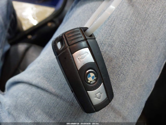2010 Bmw 328i Xdrive მანქანა იყიდება აუქციონზე, vin: WBAPK5C53AA652732, აუქციონის ნომერი: 44696128