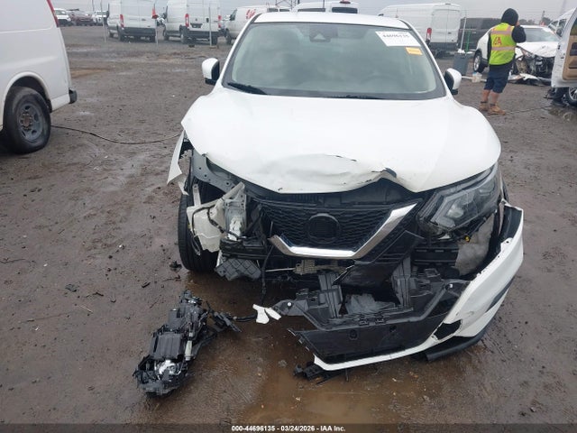 Продажа на аукционе авто 2020 Nissan Rogue Sport S Fwd Xtronic Cvt, vin: JN1BJ1CVXLW255438, номер лота: 44696135
