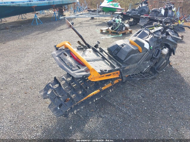 Bombardier Summit 2020 2BPSTGLC2LV000002 Image 3