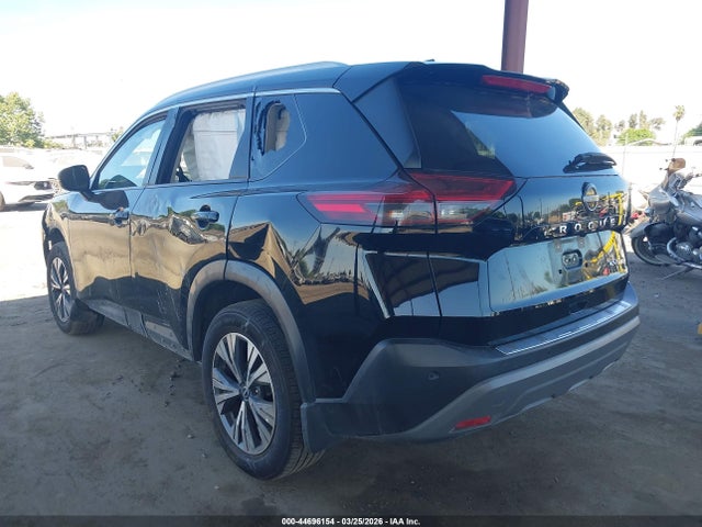 JN8BT3BB6NW335711 Nissan Rogue Sv Intelligent Awd