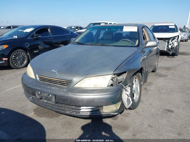 1997 Lexus Es 300 მანქანა იყიდება აუქციონზე, vin: JT8BF22G7V0083512, აუქციონის ნომერი: 44696164