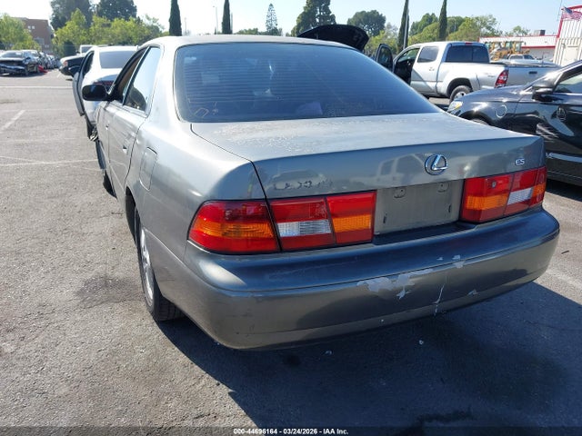1997 Lexus Es 300 მანქანა იყიდება აუქციონზე, vin: JT8BF22G7V0083512, აუქციონის ნომერი: 44696164