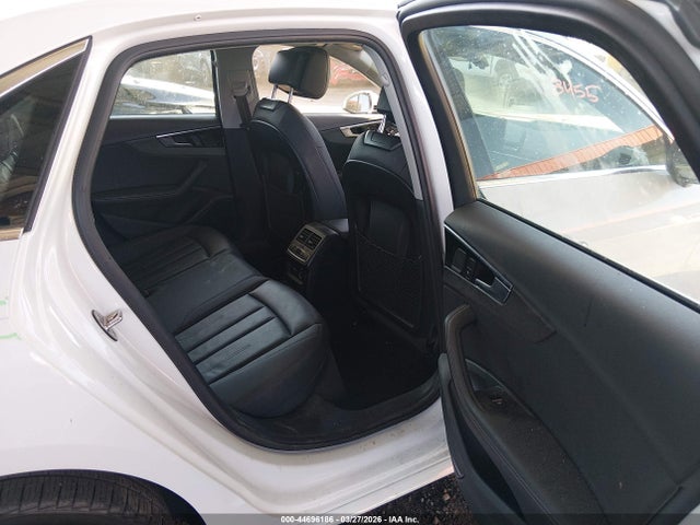 Продаж на аукціоні авто 2020 Audi A4 Premium Plus 40 Tfsi Front-wheel Drive S Tronic, vin: WAUHMAF41LN004425, номер лоту: 44696186