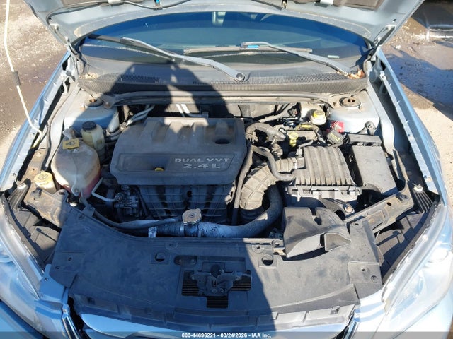 Продажа на аукционе авто 2013 Chrysler 200 Lx, vin: 1C3CCBAB0DN761396, номер лота: 44696221