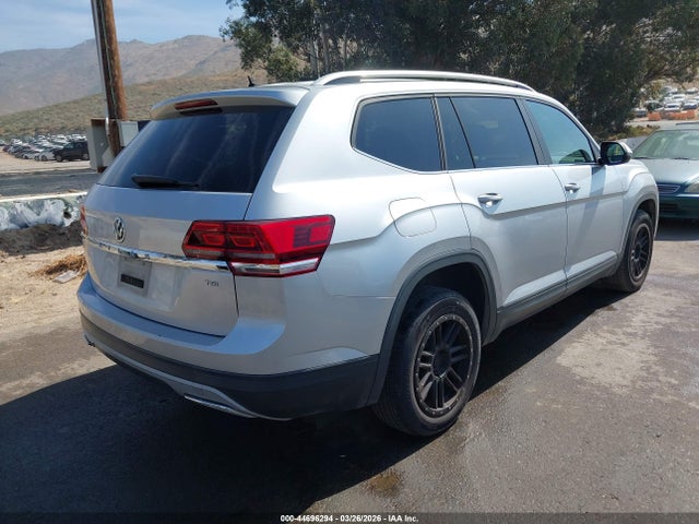 2018 Volkswagen Atlas 2.0t S მანქანა იყიდება აუქციონზე, vin: 1V2AP2CA5JC556772, აუქციონის ნომერი: 44696294