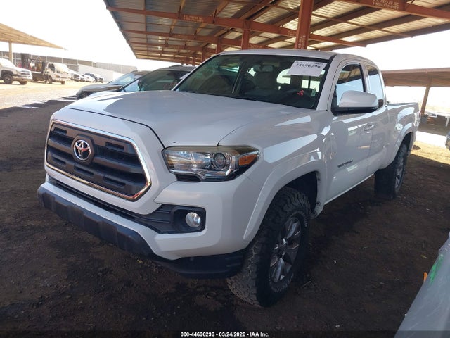 5TFRZ5CN2HX028080 Toyota Tacoma Sr5 V6