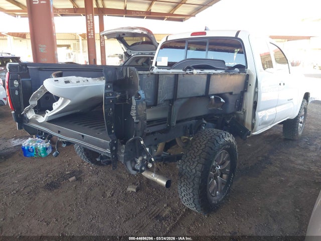 5TFRZ5CN2HX028080 Toyota Tacoma Sr5 V6