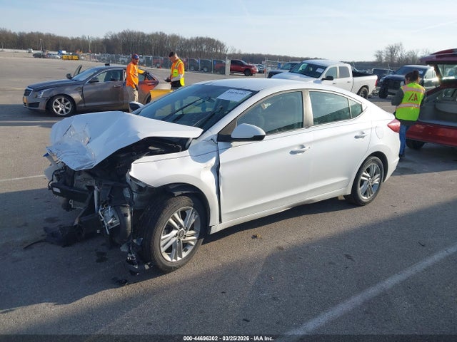 Продажа на аукционе авто 2020 Hyundai Elantra Sel, vin: 5NPD84LF5LH569337, номер лота: 44696302
