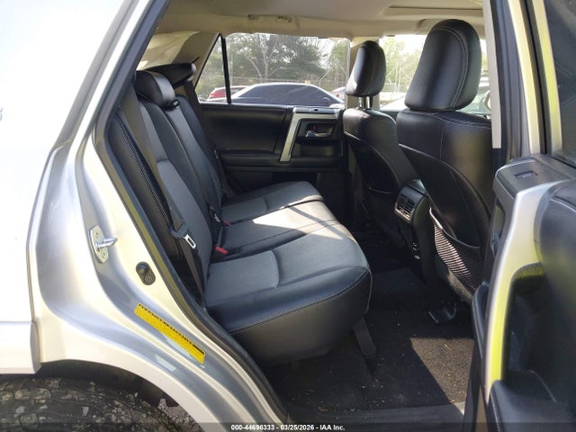 Toyota 4runner Sr5 Premium 2016 JTEBU5JR7G5366182 Image 8