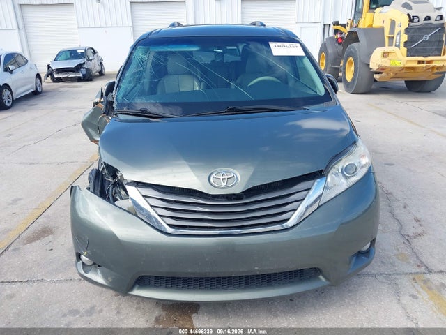 Aukcja sprzedaży 2014 Toyota Sienna Xle V6 8 Passenger, vin: 5TDYK3DC7ES477516, numer aukcji: 44696339