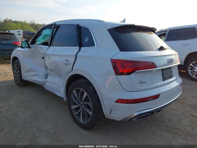 2022 AUDI Q5 WA1EAAFY8N2054142 Photo 2