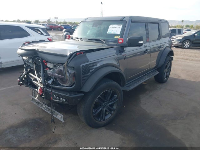 2023 Ford Bronco Wildtrak მანქანა იყიდება აუქციონზე, vin: 1FMEE5DP9PLA92998, აუქციონის ნომერი: 44696416