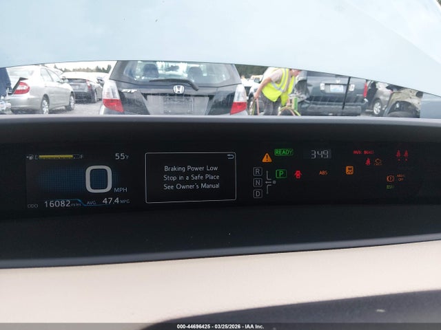 JTDKARFU3H3037820 Toyota Prius Four