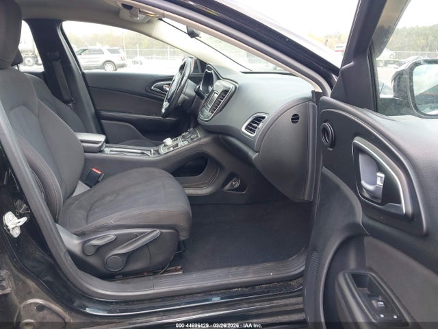 Продажа на аукционе авто 2015 Chrysler 200 Limited, vin: 1C3CCCAB8FN683264, номер лота: 44696429