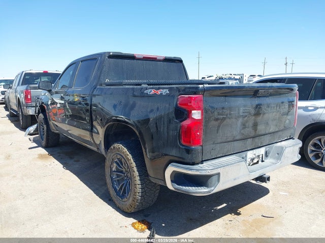 44696442 :رقم المزاد ، 1GCUDDED3NZ644930 vin ، 2022 Chevrolet Silverado 1500 4wd  Standard Bed Lt مزاد بيع