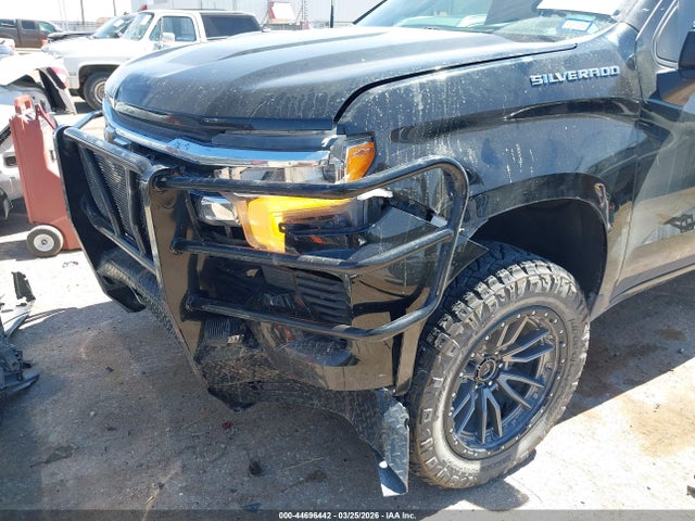 44696442 :رقم المزاد ، 1GCUDDED3NZ644930 vin ، 2022 Chevrolet Silverado 1500 4wd  Standard Bed Lt مزاد بيع