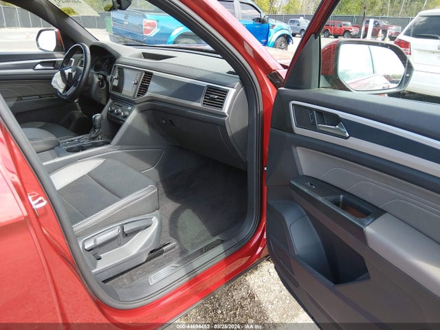44696452 :رقم المزاد ، 1V2PE2CA7MC205446 vin ، 2021 Volkswagen Atlas Cross Sport 3.6l V6 Se W/technology R-line مزاد بيع