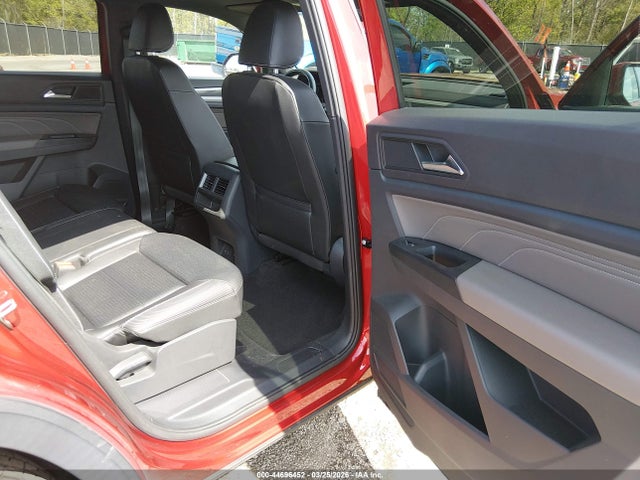 44696452 :رقم المزاد ، 1V2PE2CA7MC205446 vin ، 2021 Volkswagen Atlas Cross Sport 3.6l V6 Se W/technology R-line مزاد بيع