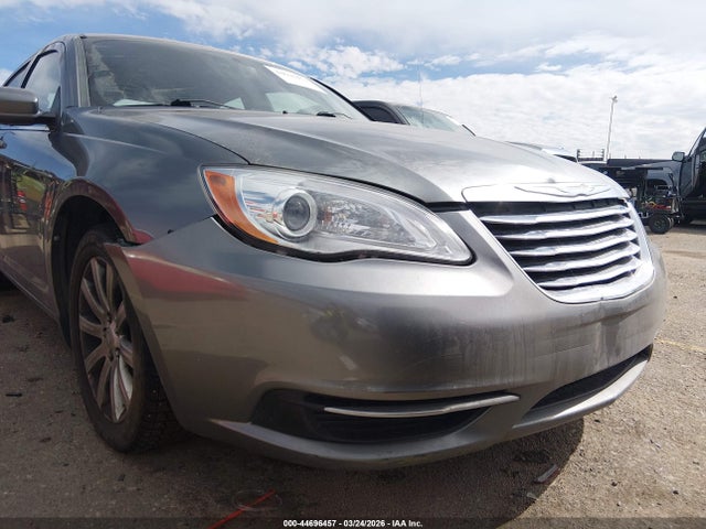 Aukcja sprzedaży 2013 Chrysler 200 Touring, vin: 1C3CCBBB5DN501378, numer aukcji: 44696457