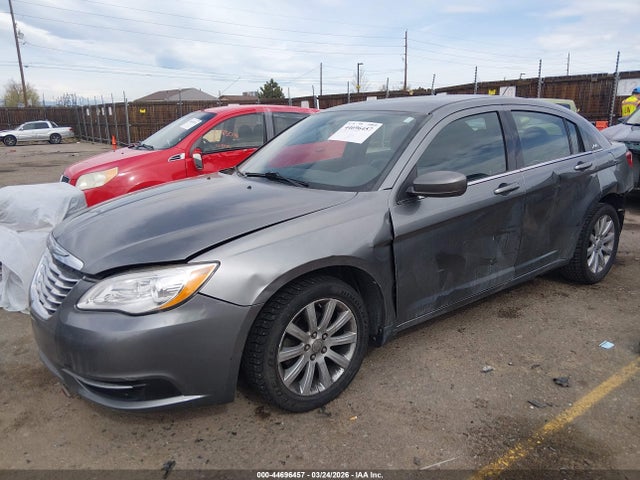 Aukcja sprzedaży 2013 Chrysler 200 Touring, vin: 1C3CCBBB5DN501378, numer aukcji: 44696457