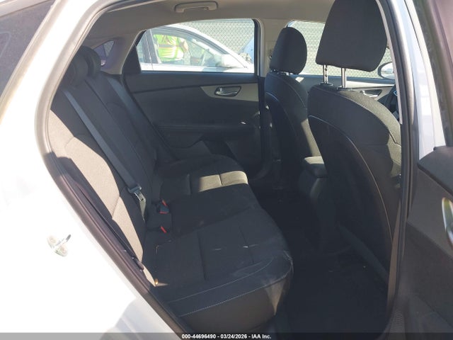 Продажа на аукционе авто 2021 Kia Forte Lxs, vin: 3KPF24AD3ME392448, номер лота: 44696490