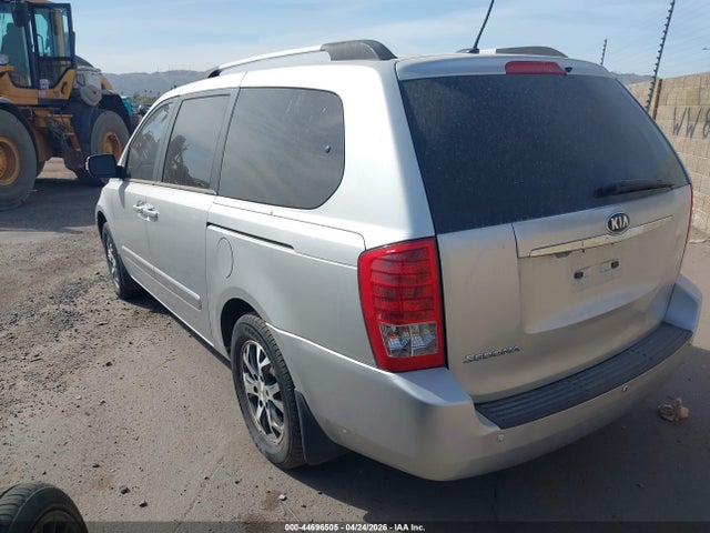 KIA SEDONA LX 2014 KNDMG4C7XE6551442 Image 3