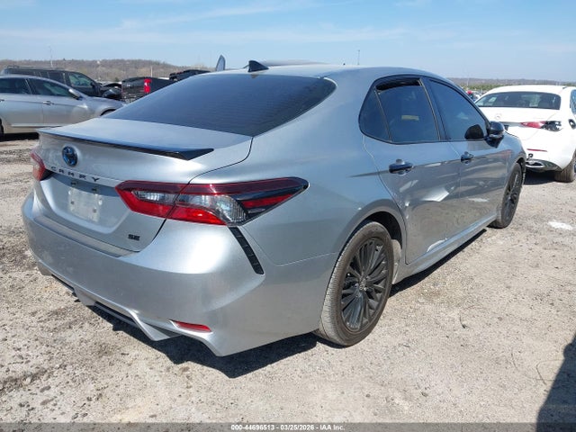 44696513 :رقم المزاد ، 4T1T31AK4NU042984 vin ، 2022 Toyota Camry Nightshade Edition Hybrid مزاد بيع