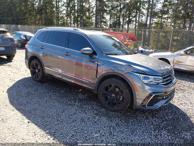 Volkswagen Tiguan 2.0t Sel R-line 2022 3VV4B7AX5NM064170 главное изображение