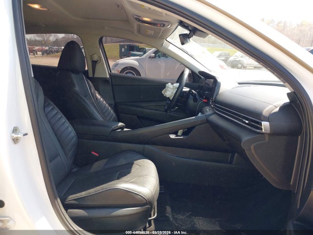 2023 HYUNDAI ELANTRA HYBRID KMHLN4AJ3PU045445 Photo 4
