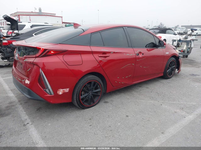 Продаж на аукціоні авто 2017 Toyota Prius Prime Plus, vin: JTDKARFP8H3012681, номер лоту: 44696536