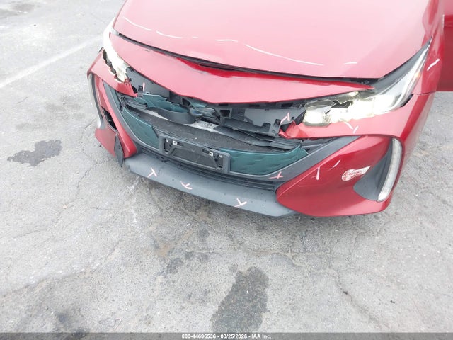 Продаж на аукціоні авто 2017 Toyota Prius Prime Plus, vin: JTDKARFP8H3012681, номер лоту: 44696536