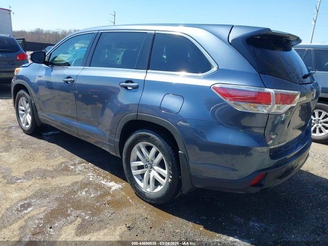 2016 TOYOTA HIGHLANDER 5TDBKRFH4GS304864 Photo 2