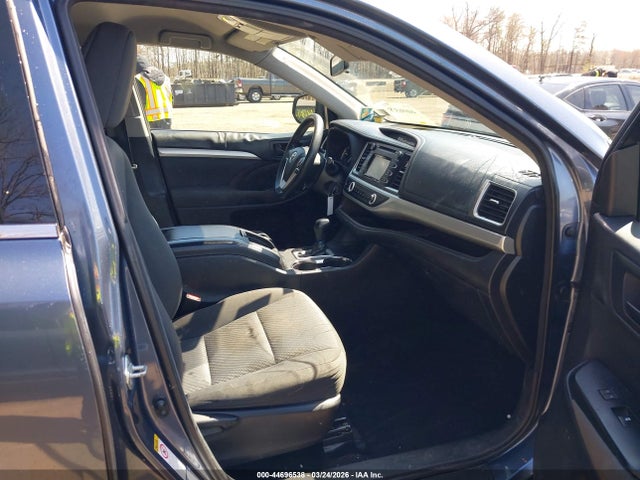 2016 TOYOTA HIGHLANDER 5TDBKRFH4GS304864 Photo 4