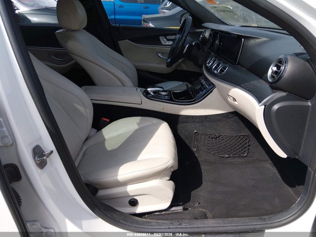 Aukcja sprzedaży 2017 Mercedes-benz E 300 4matic, vin: WDDZF4KB5HA081780, numer aukcji: 44696611