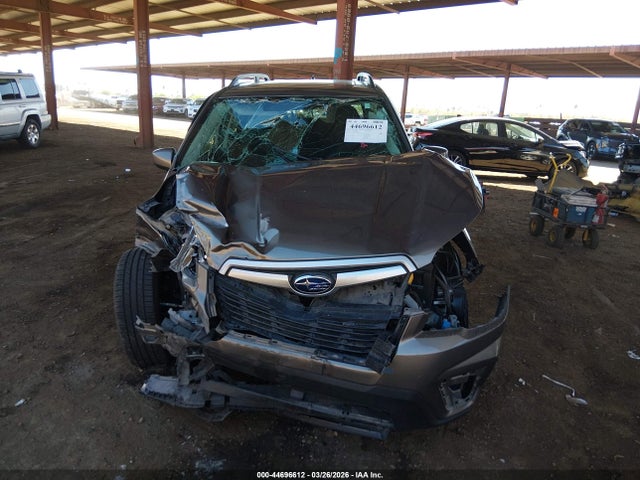 JF2SKAJC5LH499595 Subaru Forester Premium