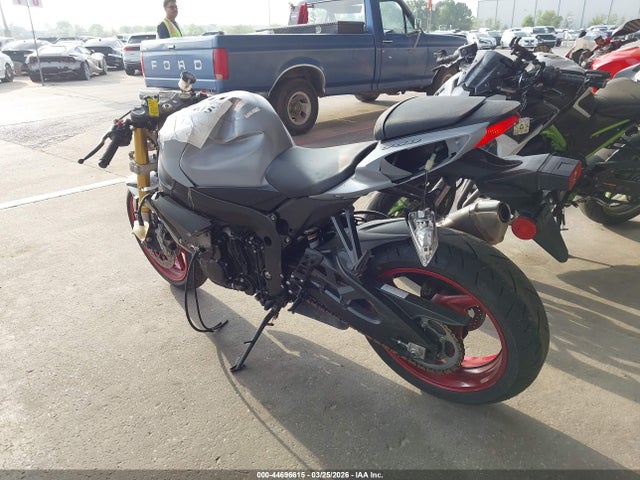 JS1GR7MA9P7100965 Suzuki GSX-R750