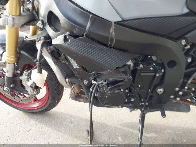JS1GR7MA9P7100965 Suzuki GSX-R750