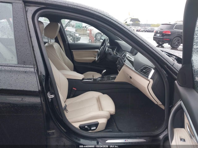 WBA8D9G50HNT91336 BMW 330i Xdrive