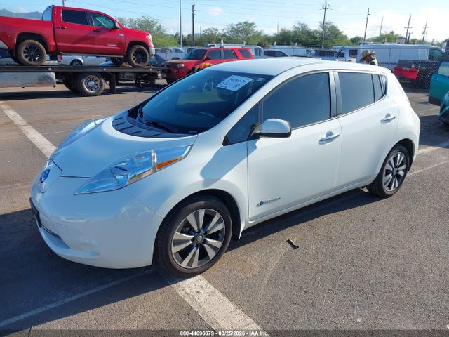 Nissan LEAF SV 2017 1N4BZ0CPXHC304055 Image 2