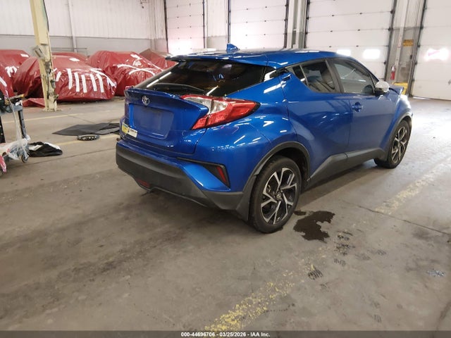 NMTKHMBX8JR042867 Toyota C-hr Xle Premium