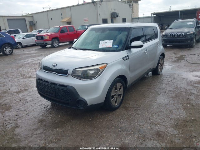 KIA Soul 2015 KNDJN2A28F7753079 Image 2