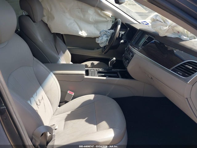Продаж на аукціоні авто 2017 Genesis G80 3.8, vin: KMHGN4JEXHU190259, номер лоту: 44696747