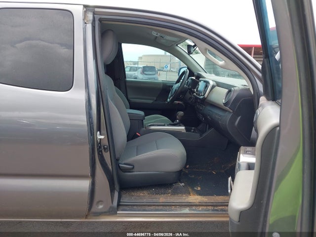 Продажа на аукционе авто 2021 Toyota Tacoma Sr5 V6, vin: 3TYRZ5CN3MT006240, номер лота: 44696775