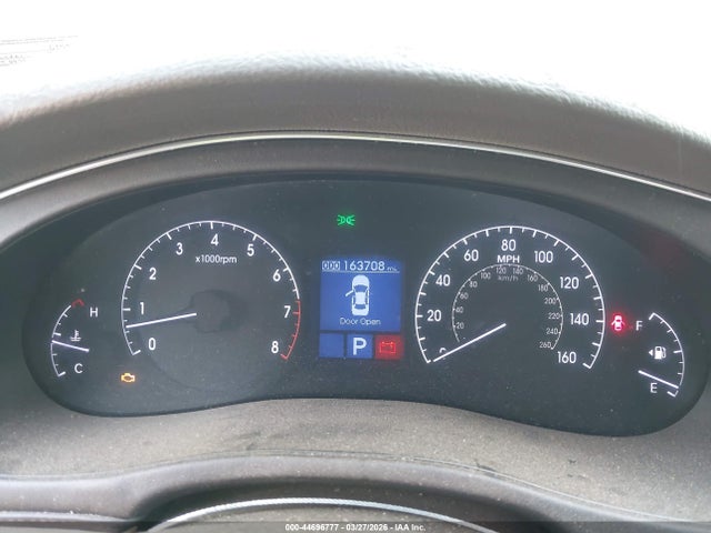 44696777 :رقم المزاد ، KMHGC4DD0EU266155 vin ، 2014 Hyundai Genesis 3.8 مزاد بيع