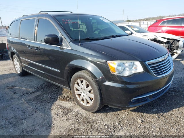 2015 CHRYSLER TOWN & COUNTRY 2C4RC1BG2FR621088