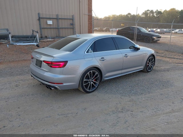 44696815 :رقم المزاد ، WAUB4AF43JA201218 vin ، 2018 Audi S4 3.0t Premium Plus مزاد بيع