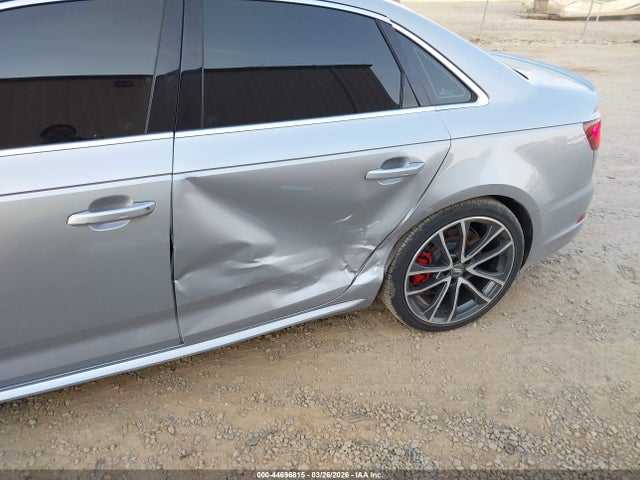 44696815 :رقم المزاد ، WAUB4AF43JA201218 vin ، 2018 Audi S4 3.0t Premium Plus مزاد بيع