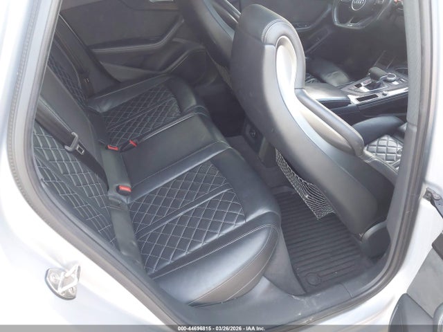 44696815 :رقم المزاد ، WAUB4AF43JA201218 vin ، 2018 Audi S4 3.0t Premium Plus مزاد بيع