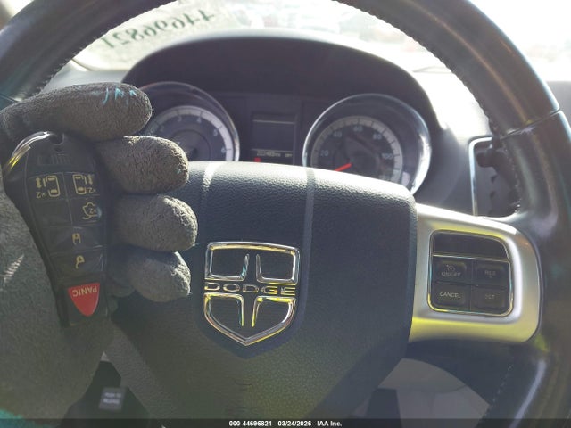 44696821 :رقم المزاد ، 2C4RDGCG7FR533037 vin ، 2015 Dodge Grand Caravan Sxt مزاد بيع